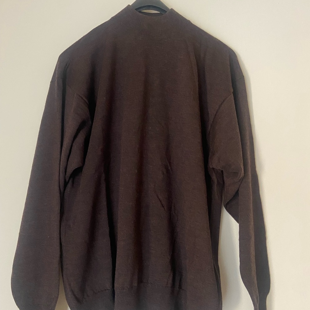 Neiman Marcus Men's Dark Brown Crewneck Sweater
